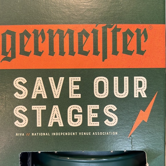 Set of 12 JagerMeister green concert solo cups - Picture 5 of 5
